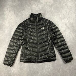 The North Face Jacket Women’s Small 550 Goose Down Puffer